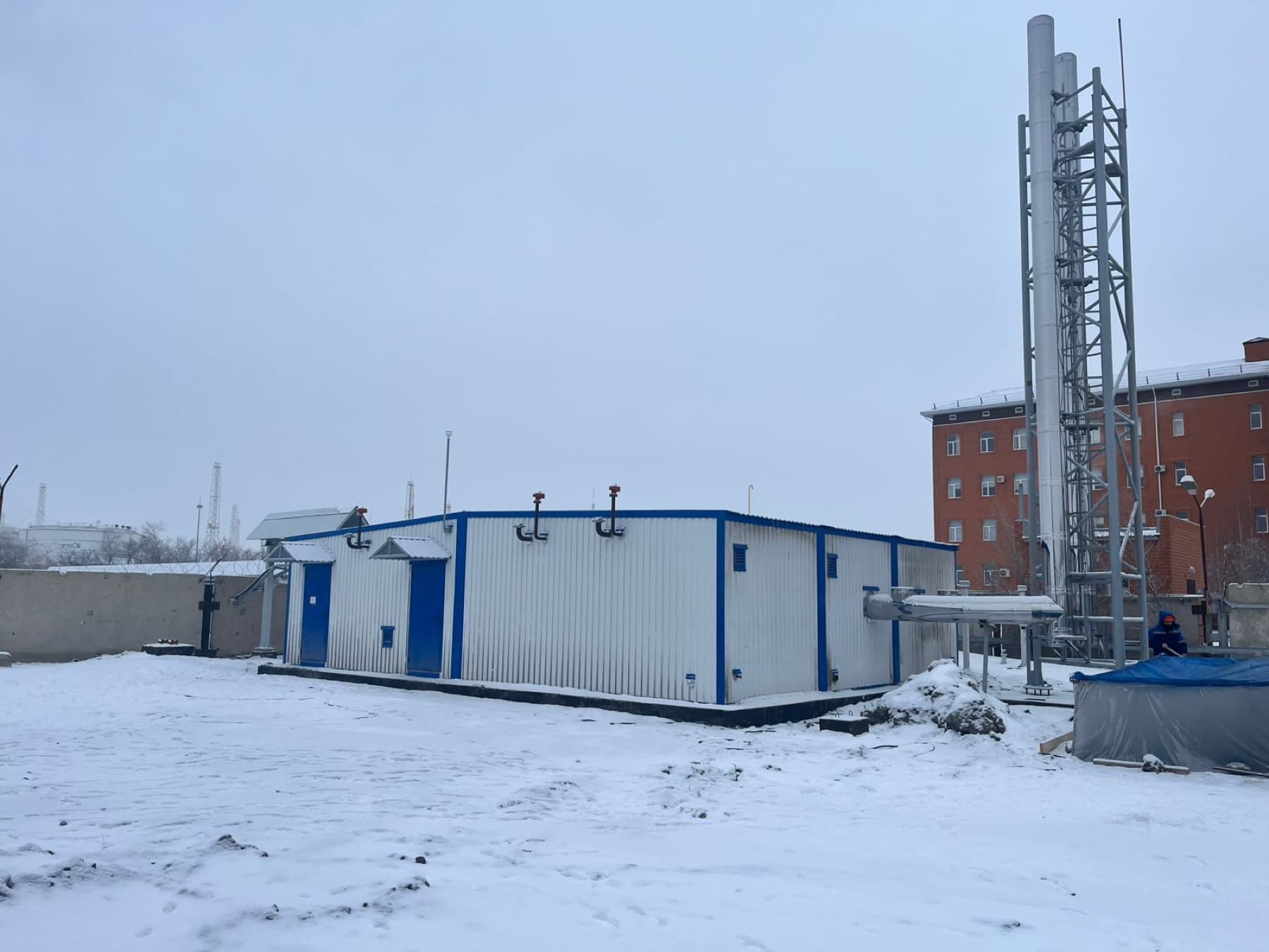 Строительная площадка Kaz Stroy Engineering: блочно-модульная котельная на объекте заказчика